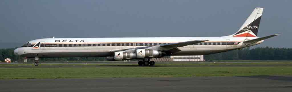 DC-8-61 "Super DC-8" In flight (Delta DC-8-61 aircraft (Tom Hildreth Photography)